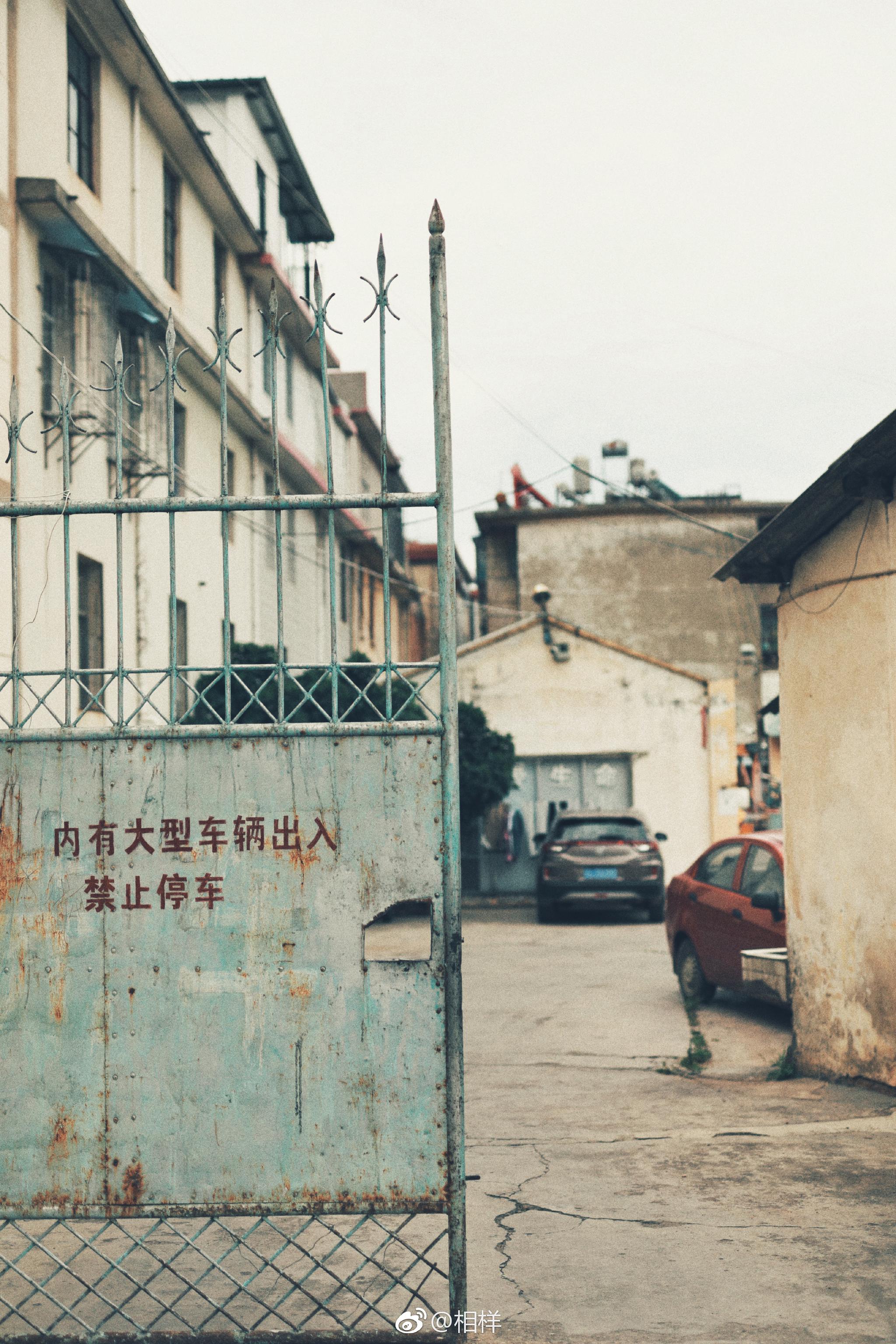 古风淡雅背景图片(图1)