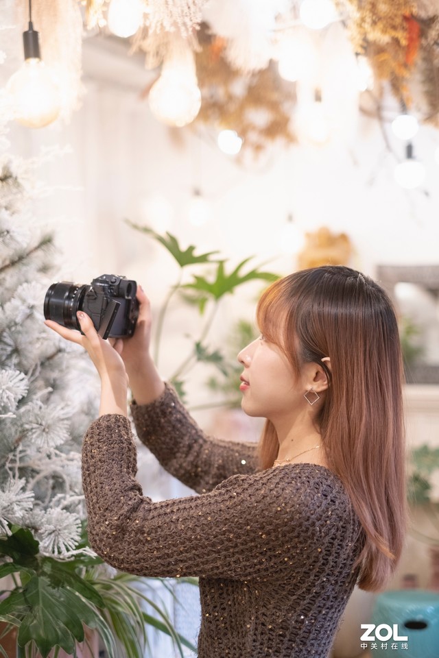 富士（FUJIFILM）instaxminiEVO：复古设计与现代科技的完美结合(图1)